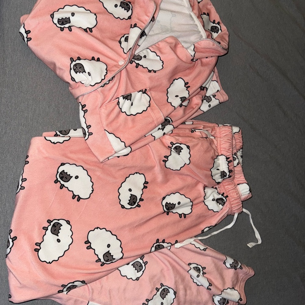 Adorable Pink Sheep Pajama set